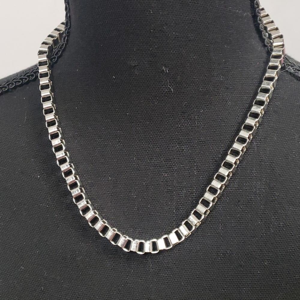 3 Necklaces - Picture 3 of 5